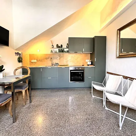 Affaccio Su Le Lupe Apartamento Siena